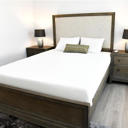 Baz Tower Aparthotel นิโคเซีย ภายนอก รูปภาพ