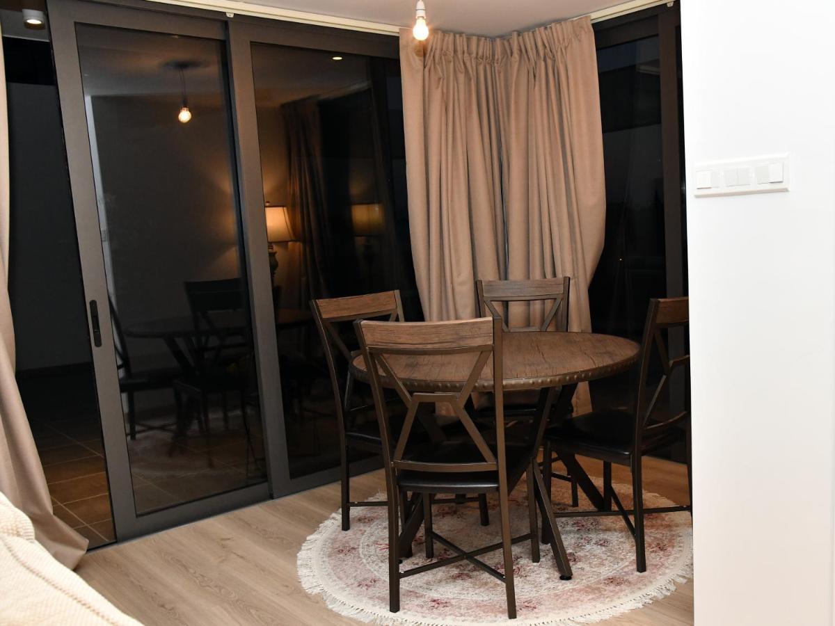 Baz Tower Aparthotel นิโคเซีย ภายนอก รูปภาพ