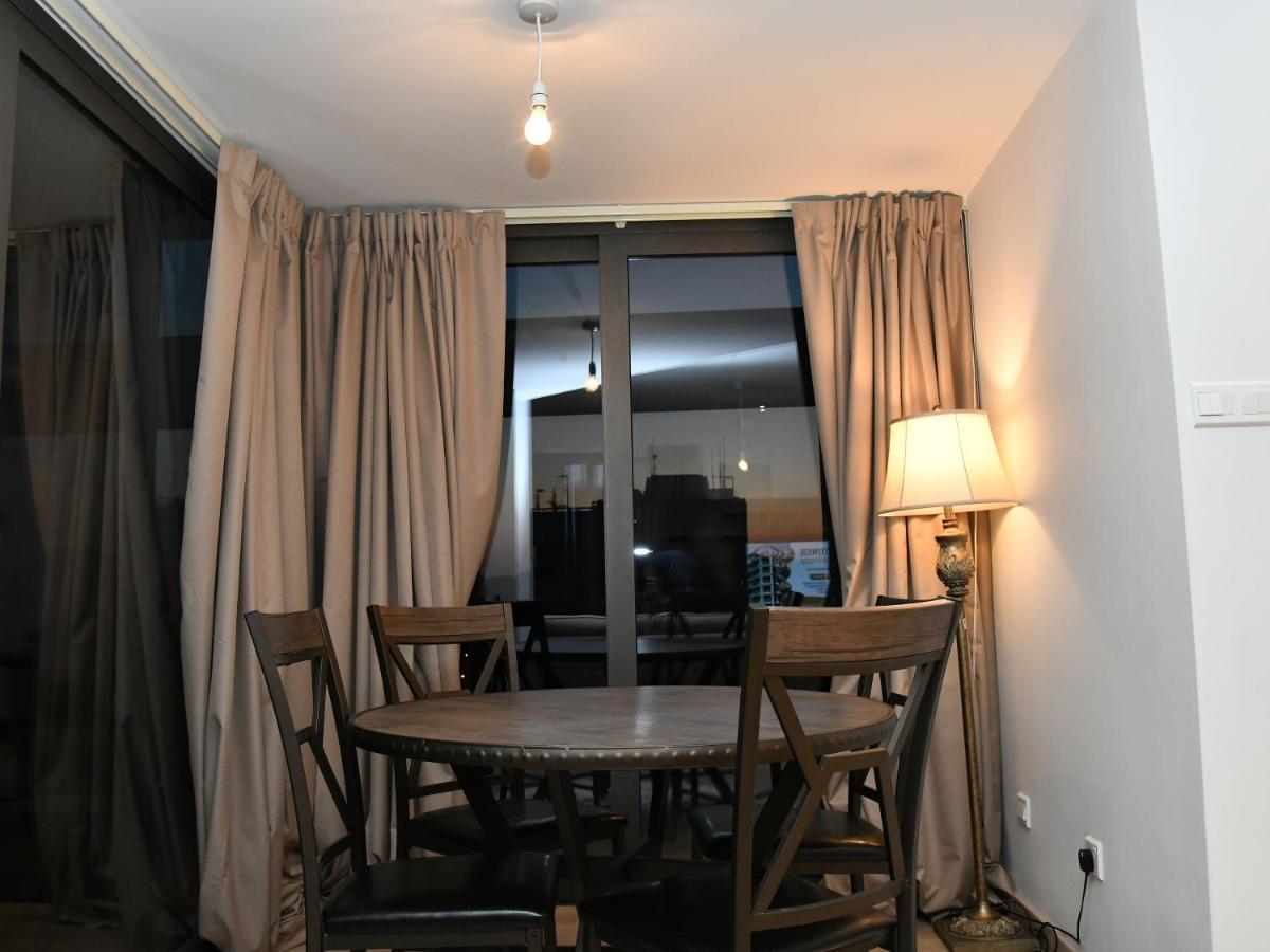 Baz Tower Aparthotel นิโคเซีย ภายนอก รูปภาพ